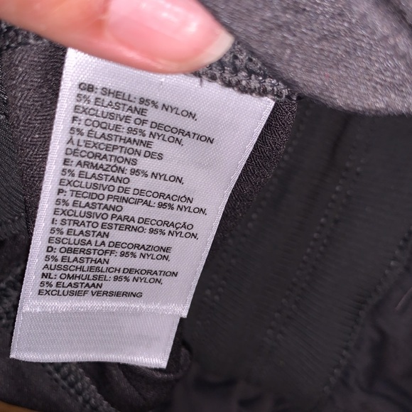 NWT The North Face Aphrodite 2.0 Capri, Gray, L - Picture 10 of 13